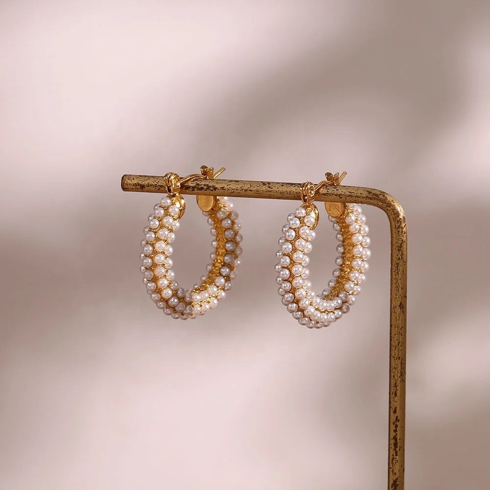 Chic Pearl & Zircon Hoops - Elegant Statement Earring