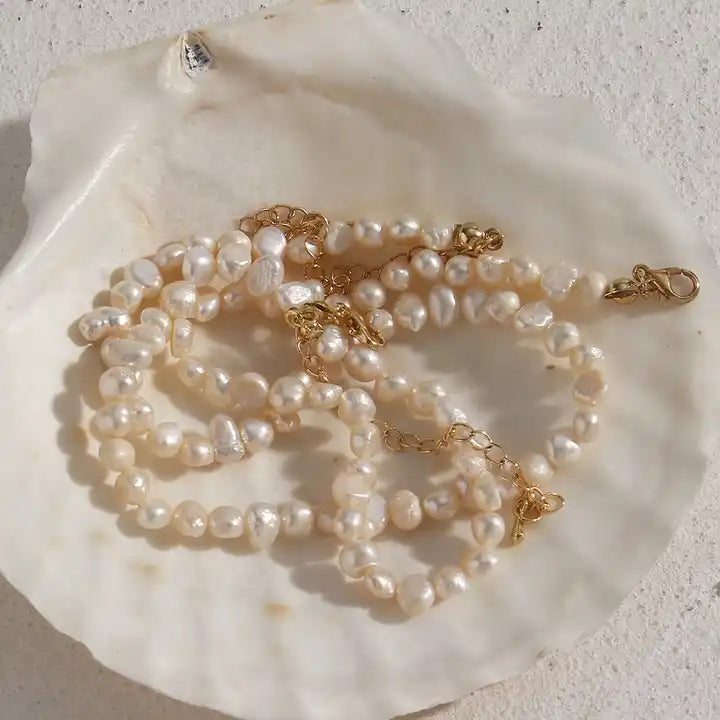 Vintage-style Keshi Pearl Brass Necklace