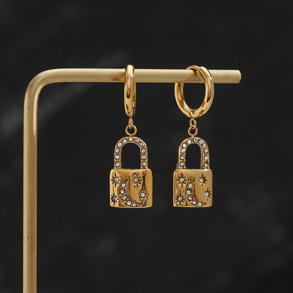 18K Gold Star & Moon Rhinestone Padlock Earrings (Gold)