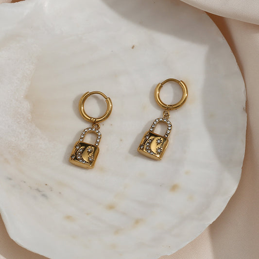 18K Gold Star & Moon Rhinestone Padlock Earrings (Gold)